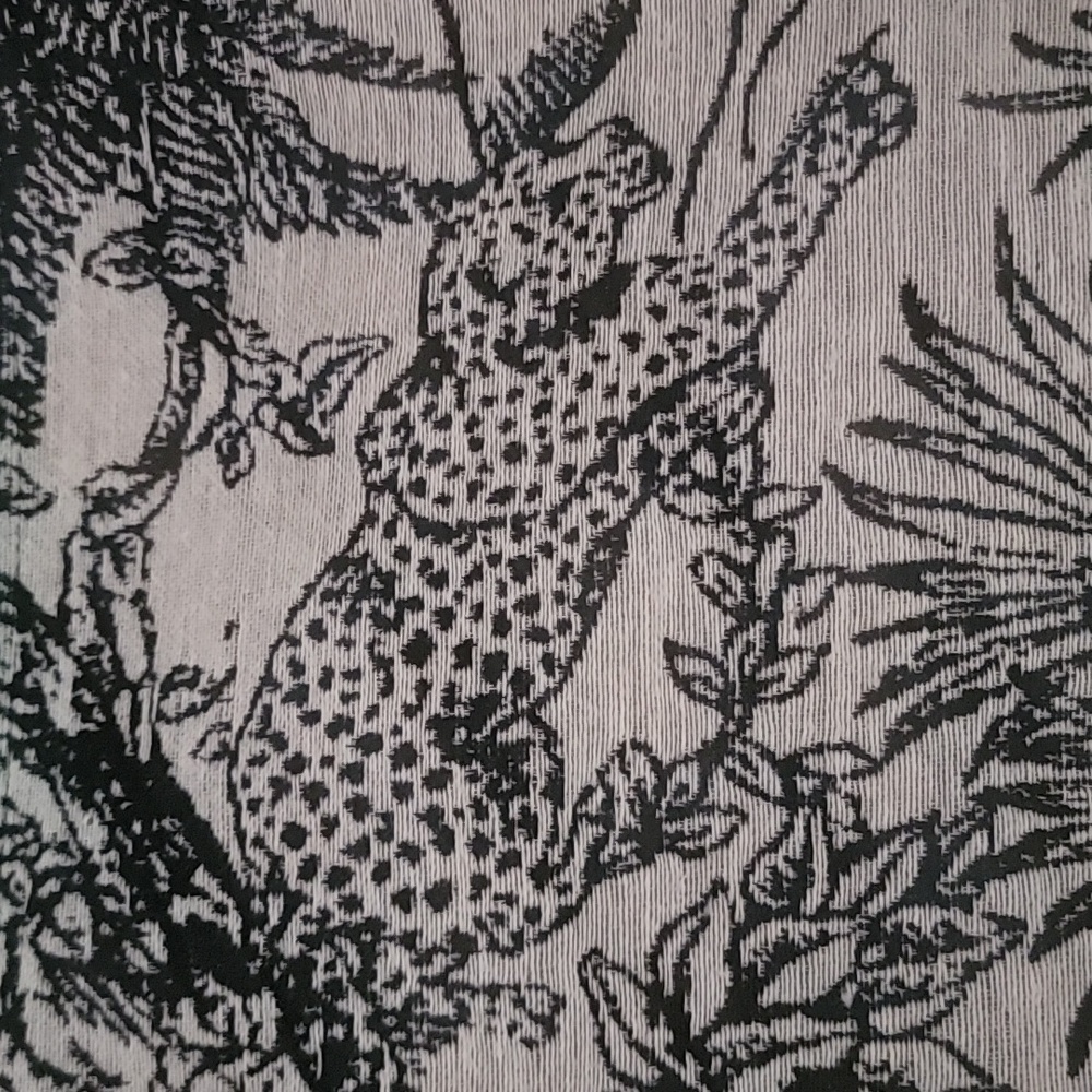 Safari Tote Handbag - Picture 5 of 13